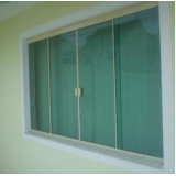 orçamento de vidro temperado janela casa verde